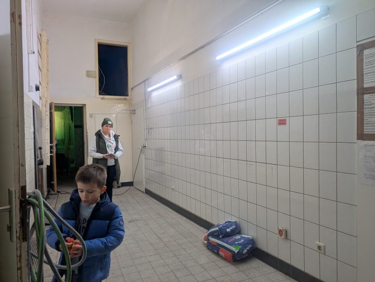 PXL_20251209_174719307.MP